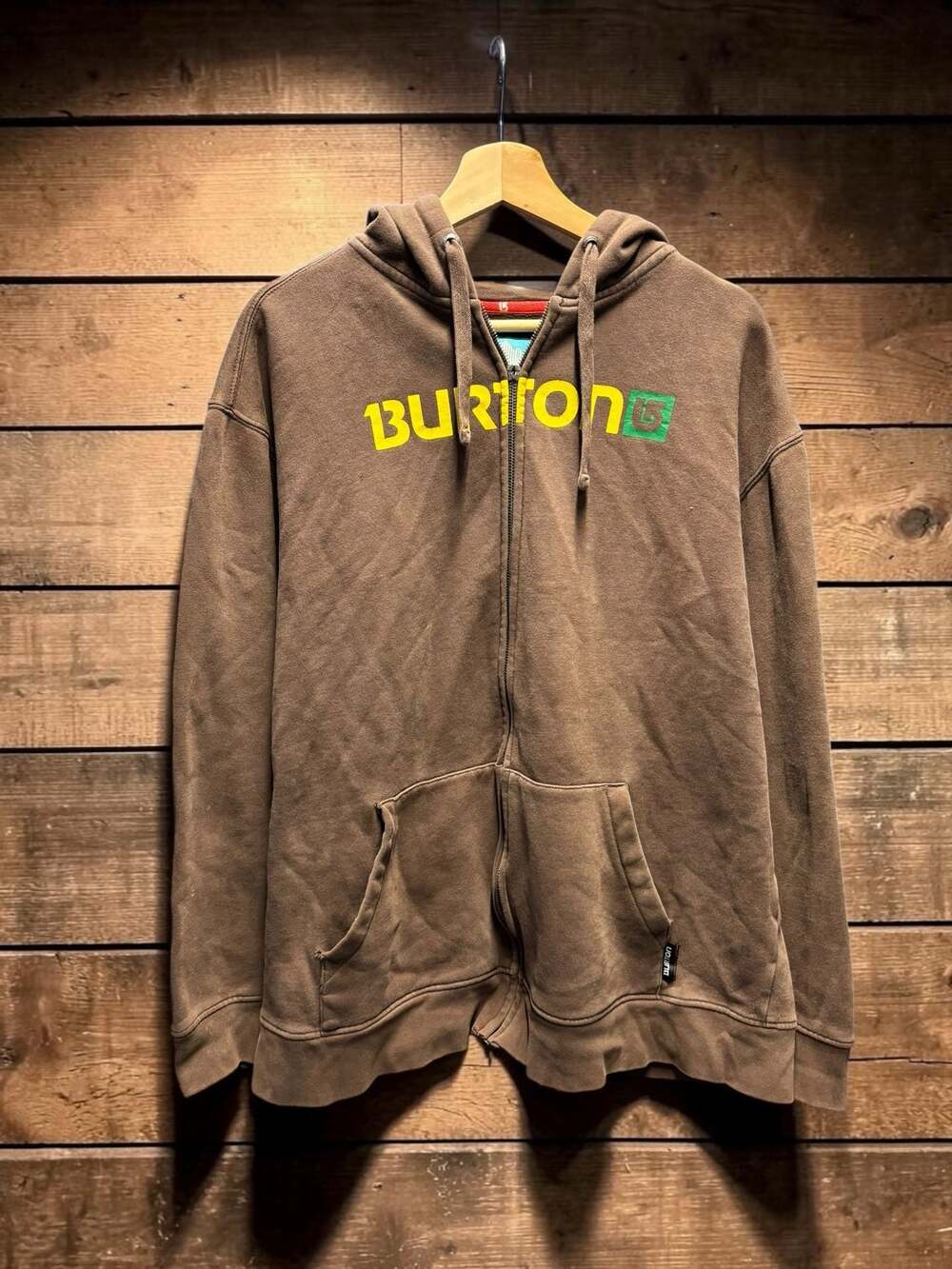 Vintage Burton Men's Brown Graphic Full-Zip Hoodie